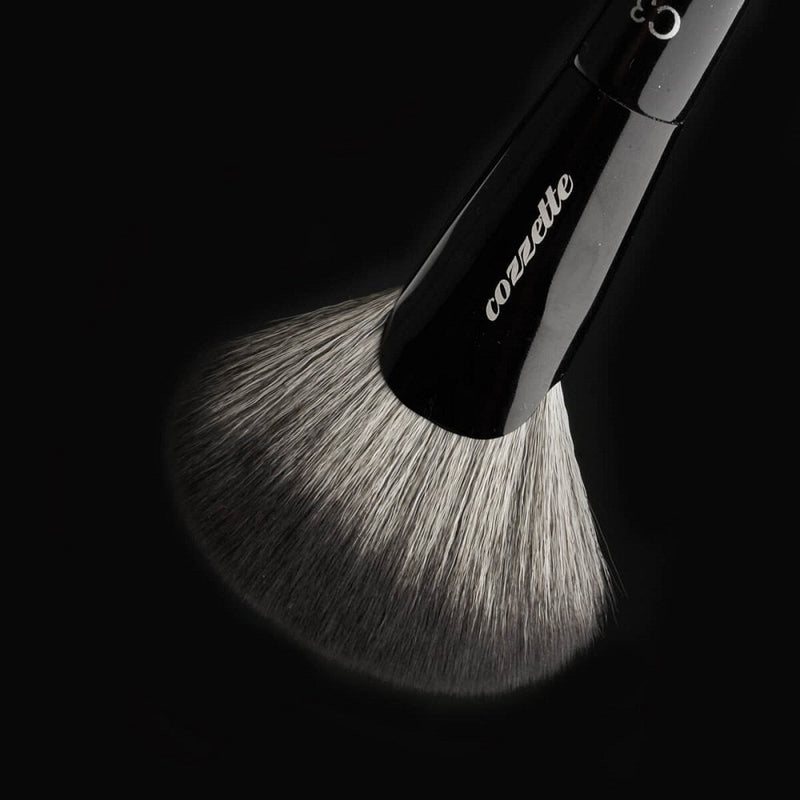 Cozzette C3 Sculpt & Shade Fan Brush Vegan Makeup Brush
