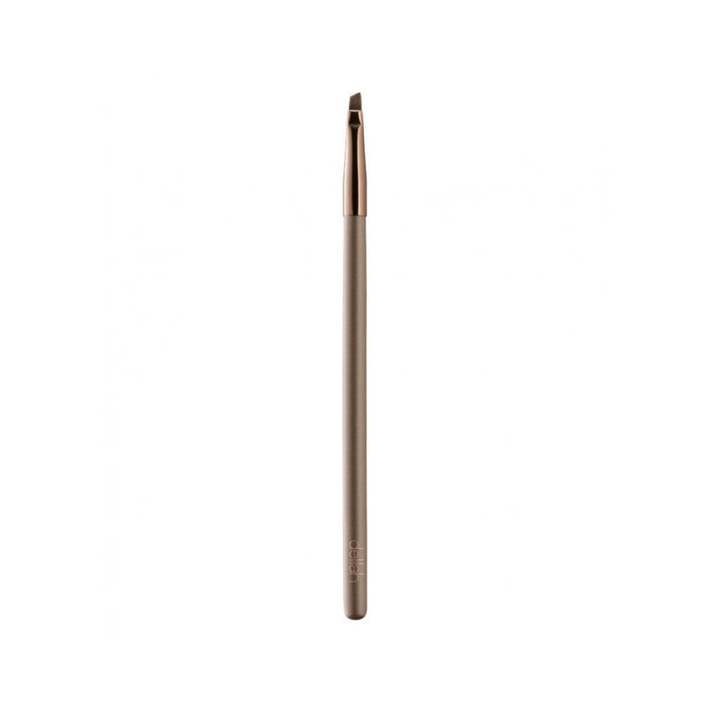 Delilah Angled Liner Brush