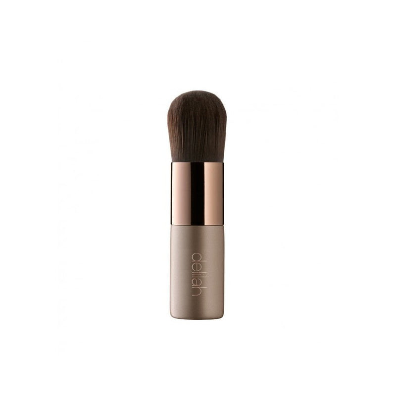 Delilah Foundation Kabuki Brush 