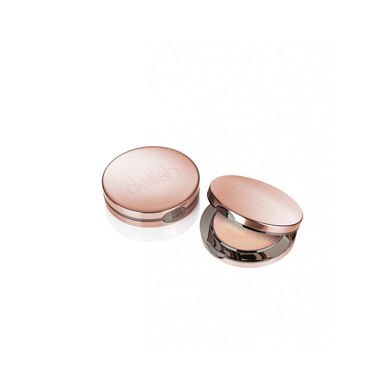 Delilah Pure Light Illuminating Powder Aura